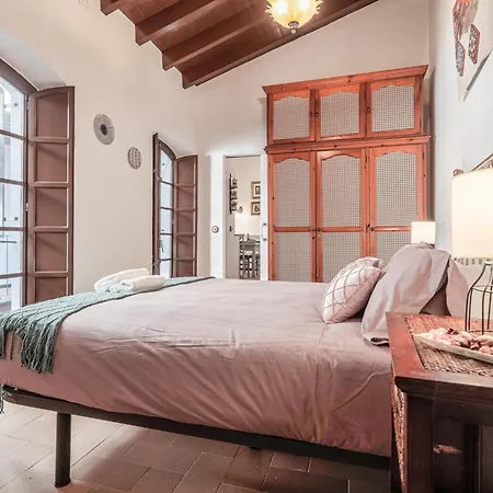 Apartment Disfruta De La Magia De Triana Sevilla, Calle Castilla *